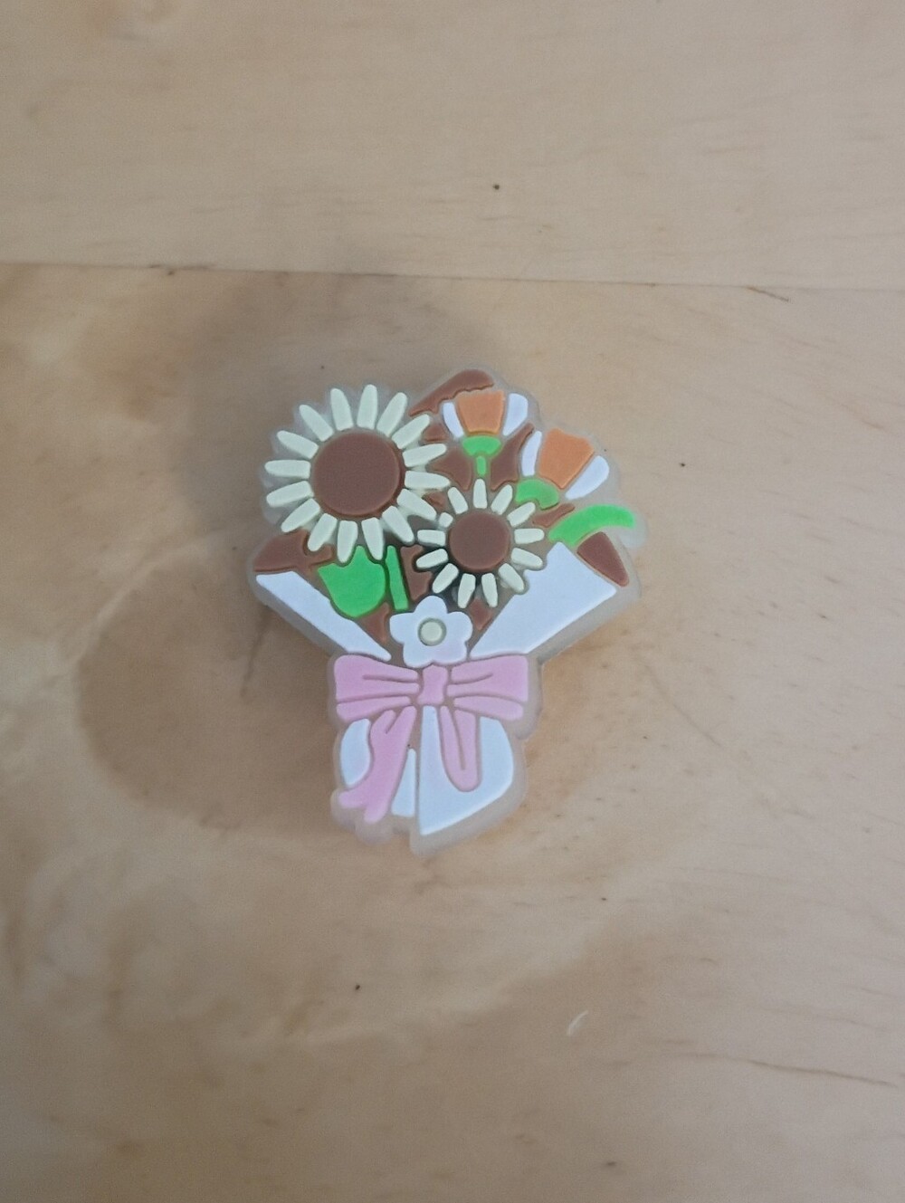 10 for $10 Jibbitz Croc Charm - Luminous Flower Bouquet w/ Pink Bow - Glow